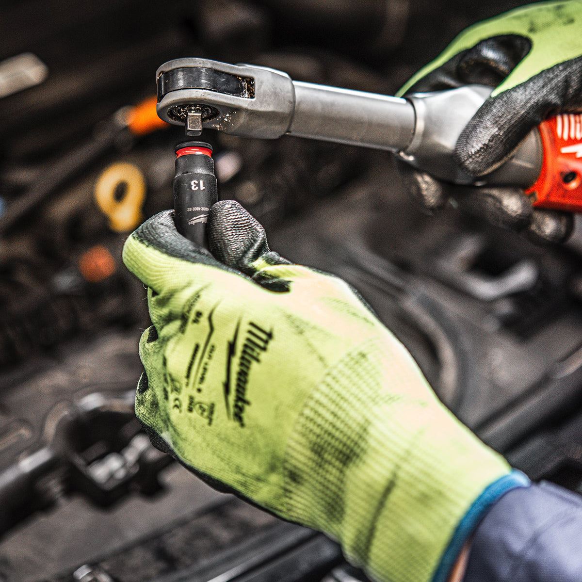 Milwaukee Shockwave 3/8