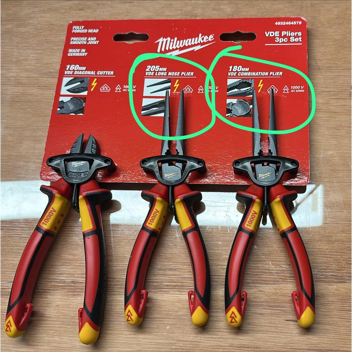 Milwaukee VDE Pliers 3pc Set Diagonal Cutter & 2 x Long Round Nose Plier 4932464575 Item Condition Box Opened Never Used
