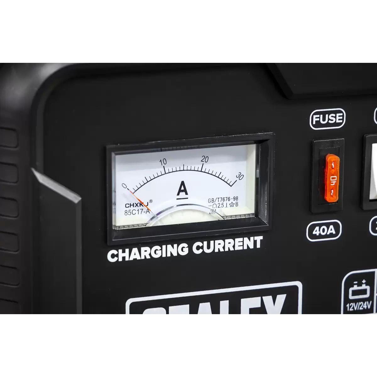 Sealey CHARGE124 28A 12/24V Battery Charger