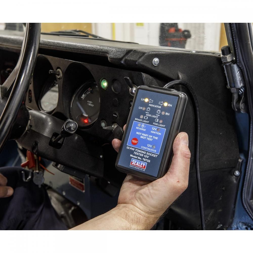 Sealey TST22 12V 13-Pin Towing Socket Tester