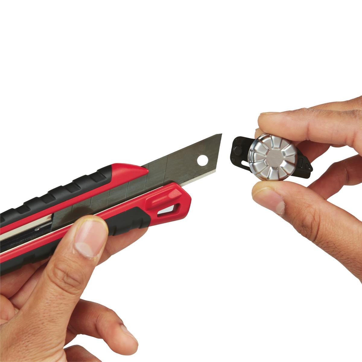 Milwaukee 25mm Snap Knife Replacement Blades Pack of 10 4932480108