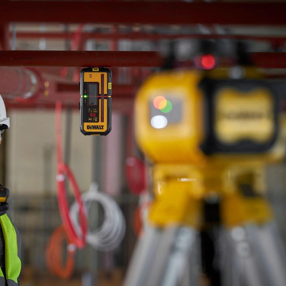Dewalt DCLE15211R-GB USB-C Li-Ion Rotary Dual Slope Red Laser Kit with Case