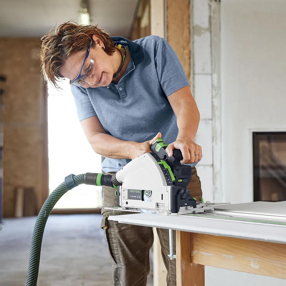 Festool TSC 55 KSEB-Basic 18V Brushless 160mm Plunge Cut Saw 577988 with Guide Rail Kit