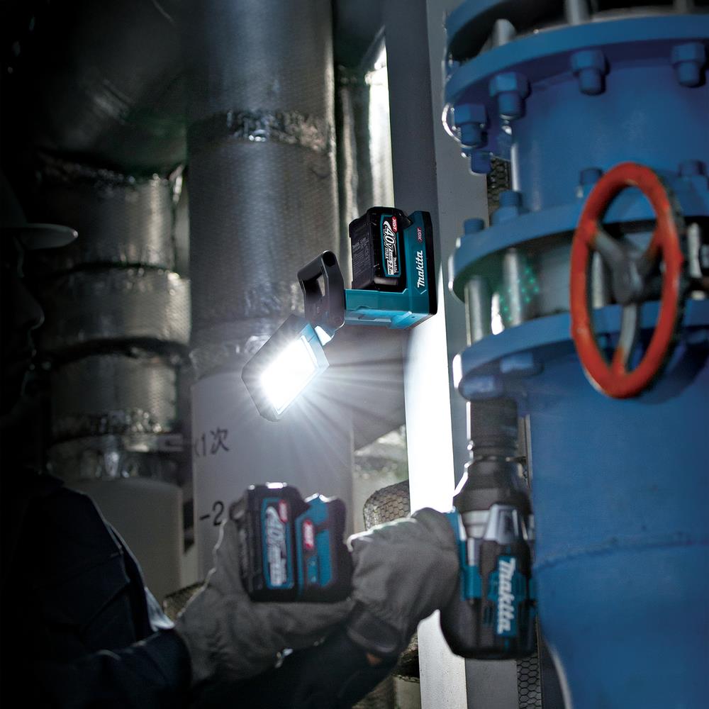 Makita ML013G 40V Max XGT Magnetic Light Body Only