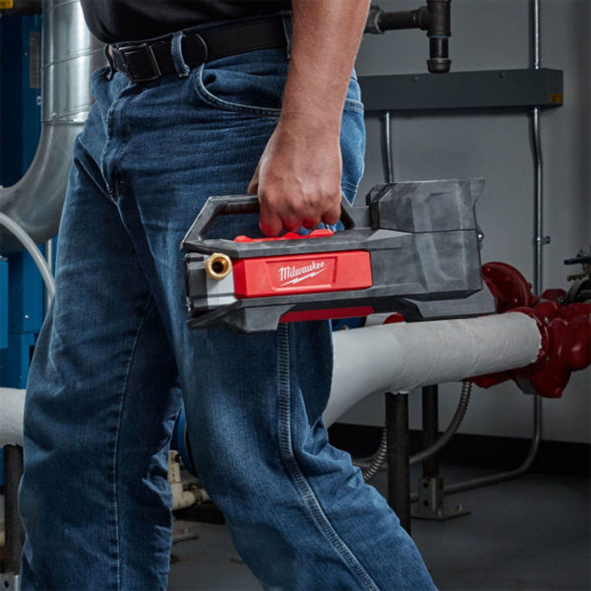 Milwaukee M18BTP-0 18V Compact Transfer Pump with 1 x 5.0Ah Battery & Charger