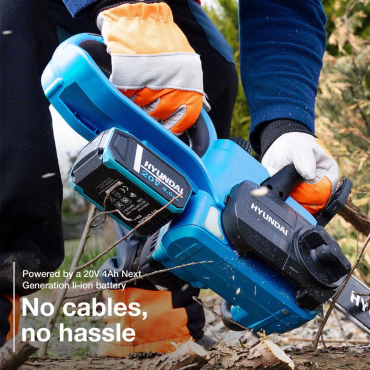 Hyundai HY20CCS10 20V Cordless Chainsaw 25cm 1 X 4Ah Battery and Charger