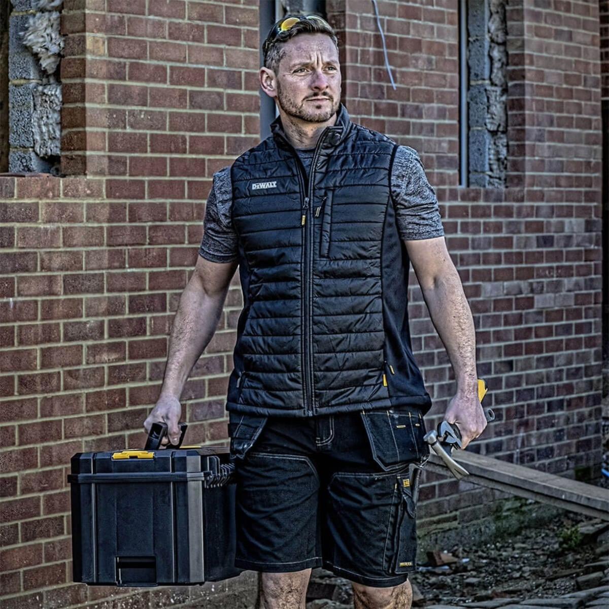 Dewalt Force Lightweight Rip-Stop Padded Gilet Black - Size XL