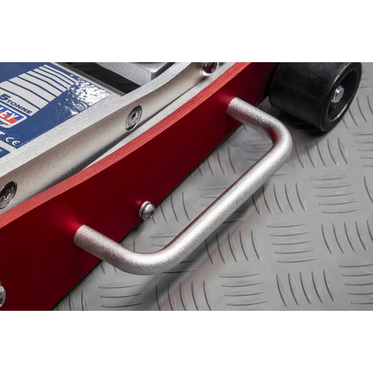Sealey RJA1550 Trolley Jack 1.5tonne Low Entry Aluminium Rocket Lift