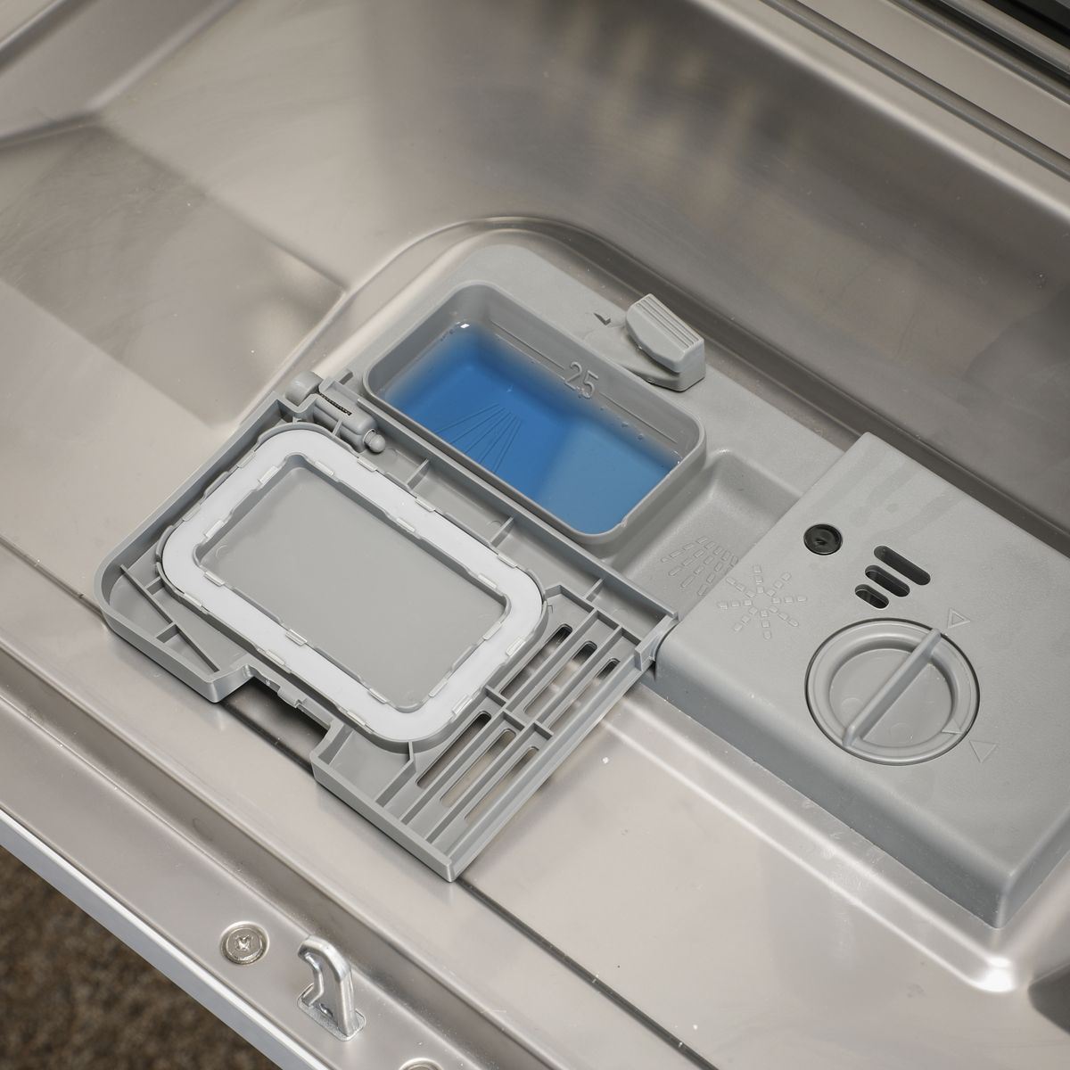 Sealey DH83 Baridi Tabletop Dishwasher 6 Place Settings 6.5L Capacity White 230V