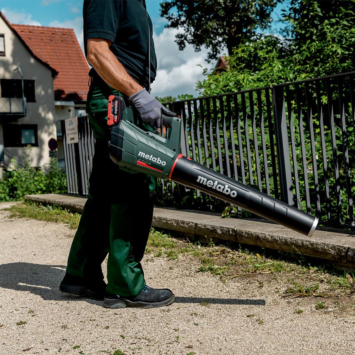 Metabo LB 18 LTX BL 18V Brushless Leaf Blower with 1 x 5.2Ah Battery & Charger