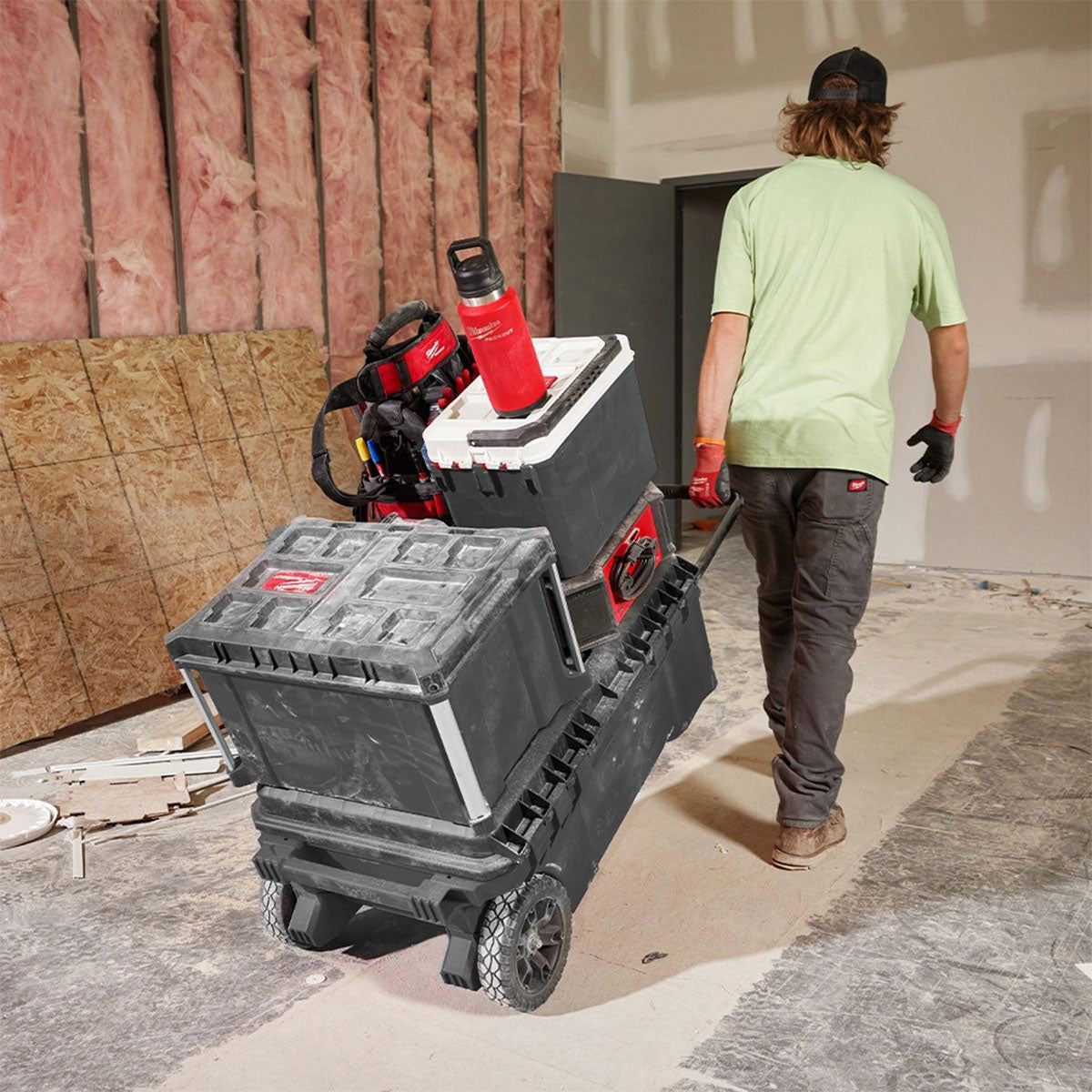 Milwaukee Packout 1065ml Chug Lid Bottle Red 4932493467