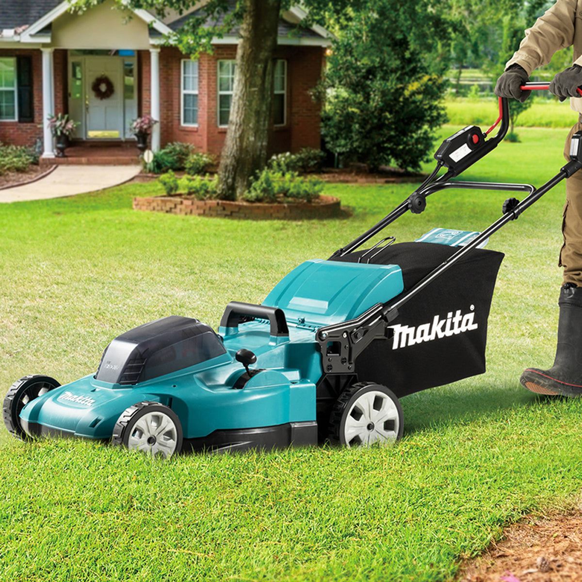 Makita DLM538Z 18V LXT Brushless 330mm Lawn Mower Body Only