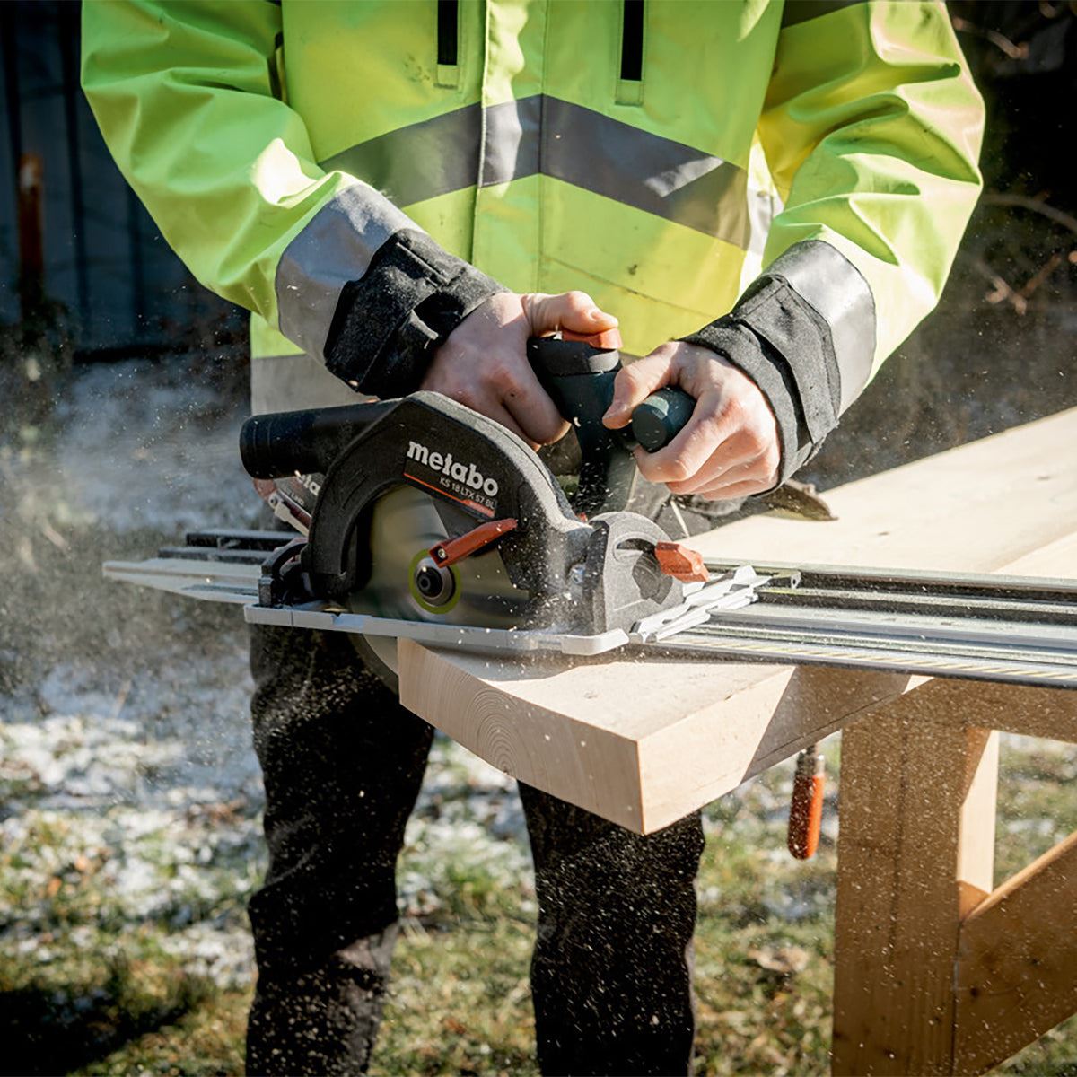 Metabo KS 18 LTX 57 BL 18V Brushless 165mm Circular Saw with 1 x 5.2Ah Battery Charger & Metabox