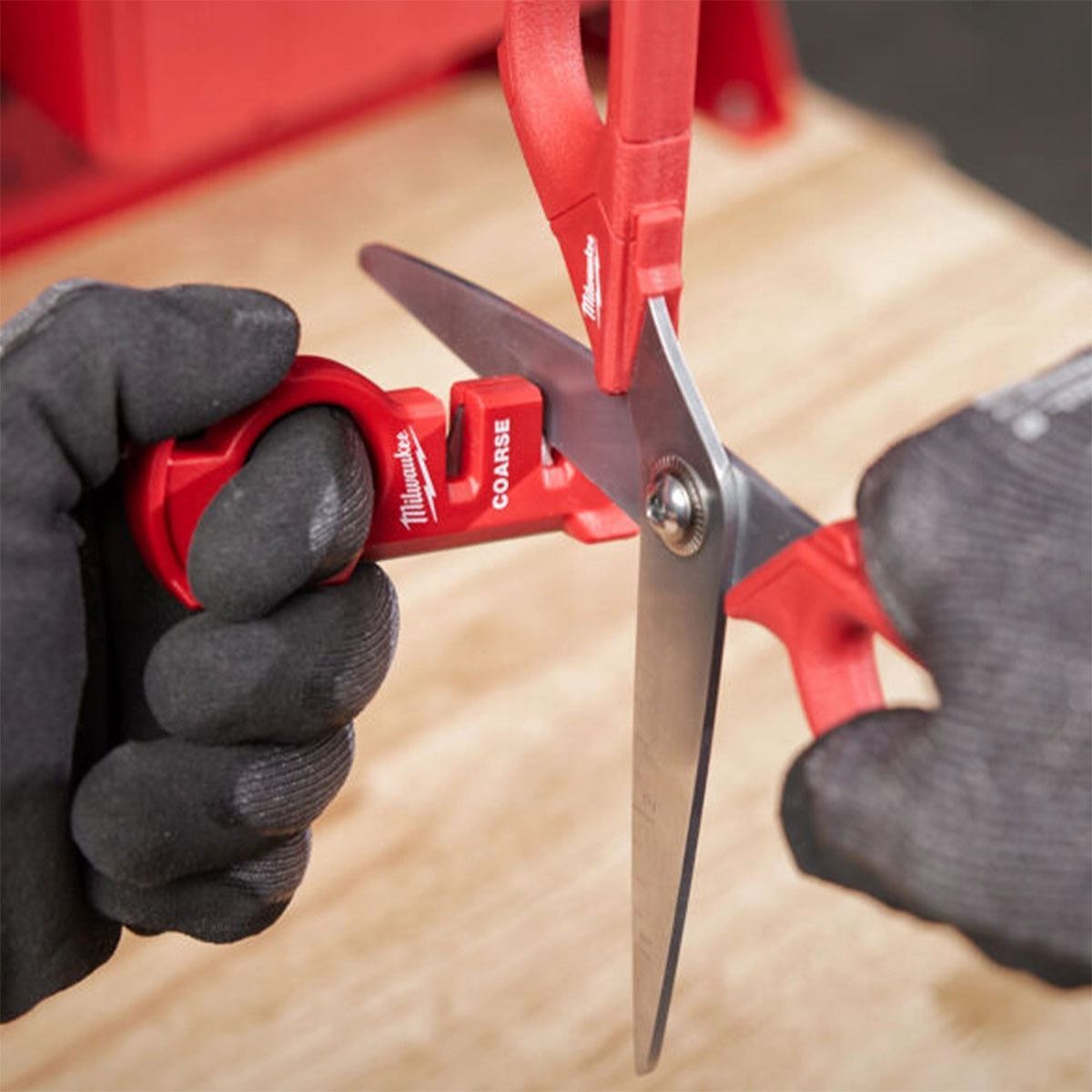 Milwaukee Compact Knife Sharpener 4932478562