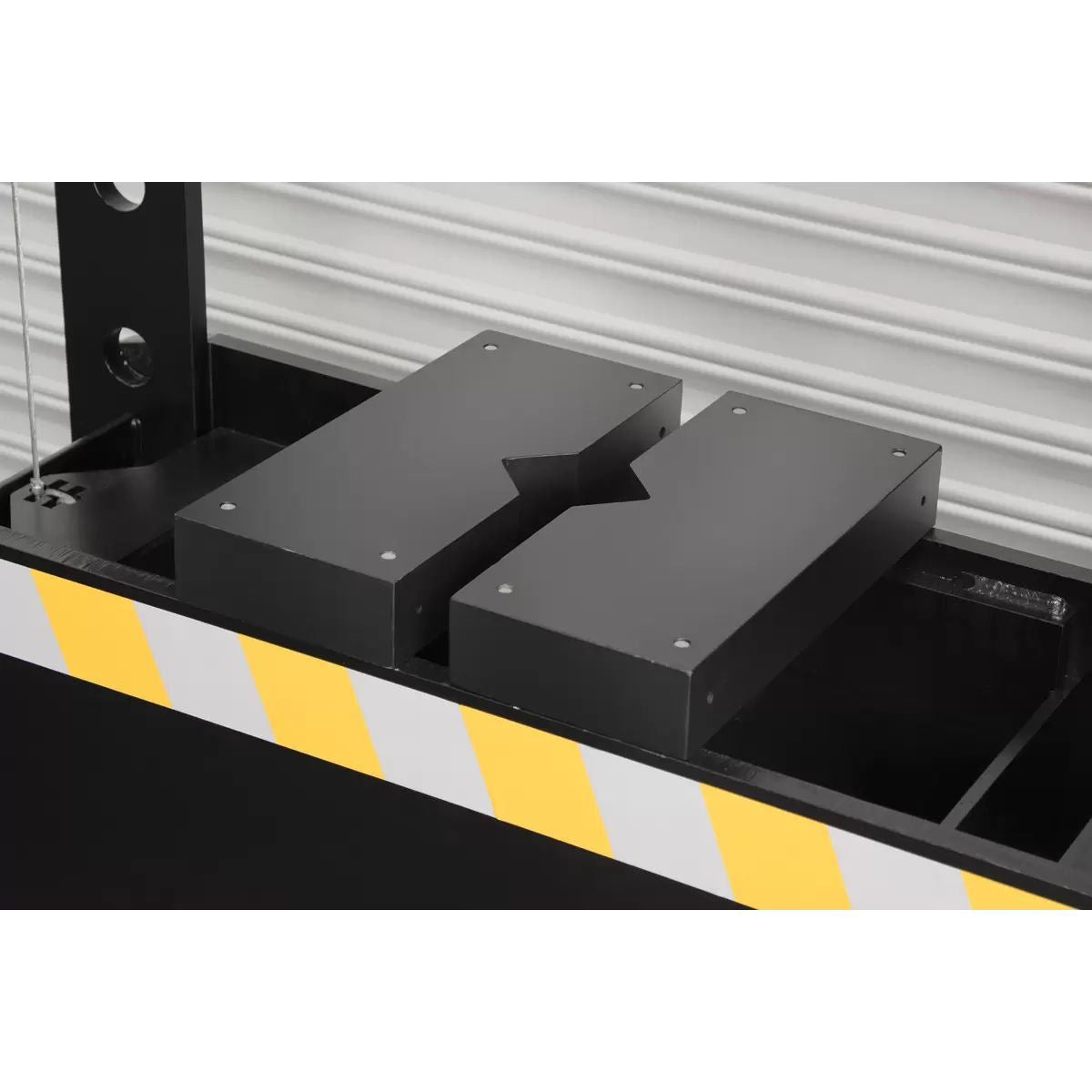 Sealey PPF100S Air/Hydraulic Press 100 Tonne Floor Type