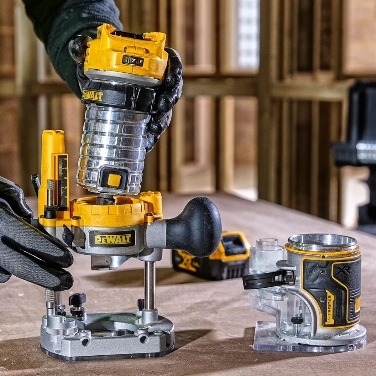 Dewalt DCW604NT 18V XR Brushless 1/4in Twin Base Router Trimmer Body Only
