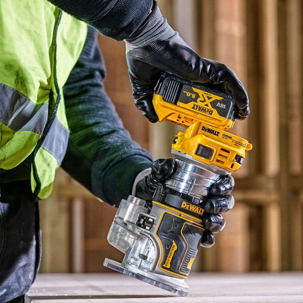 Dewalt DCW604NT 18V XR Brushless 1/4